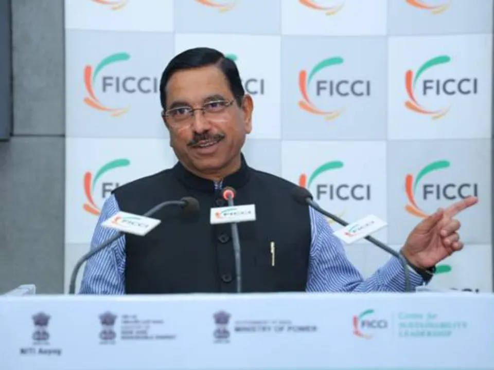 Union Minister for New and Renewable Energy, Shri Pralhad Joshi