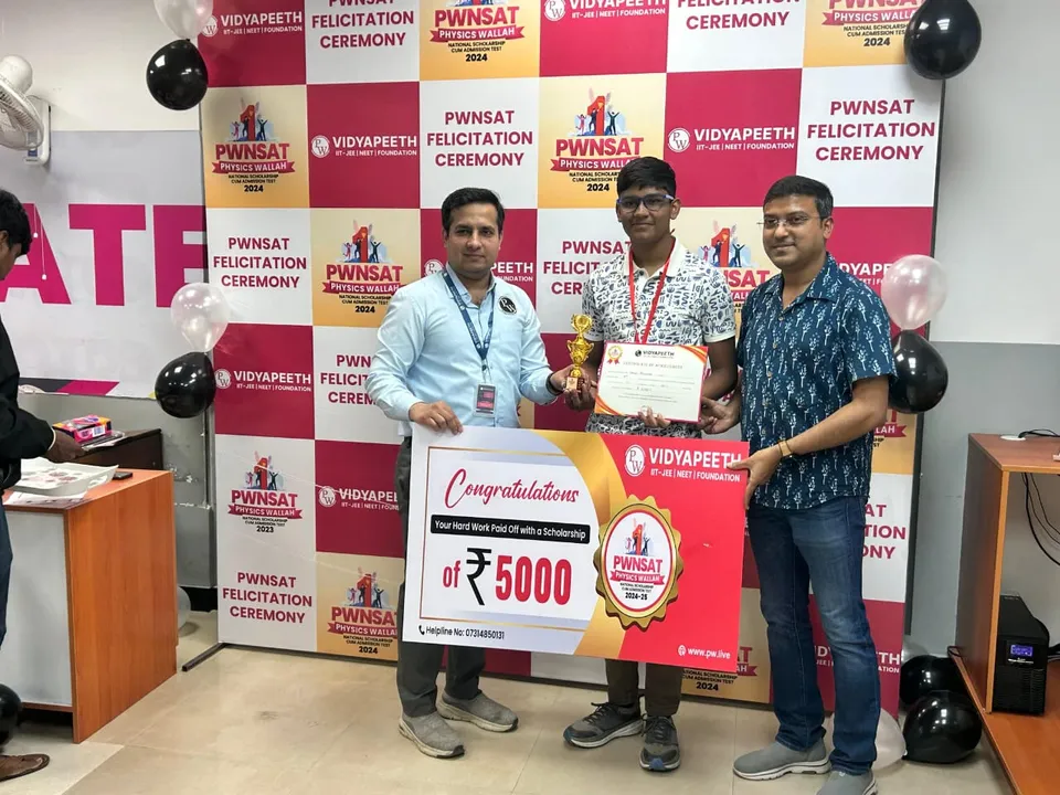 PhysicsWallah Supports JEE, NEET Aspirants with Scholarships
