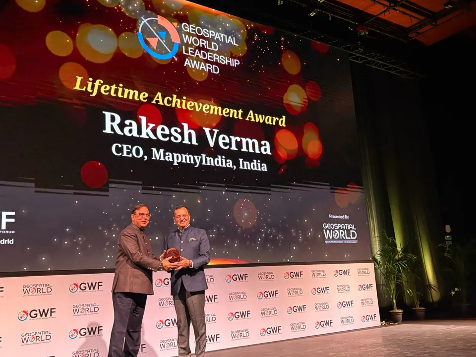 Rakesh Verma, Co-founder and CMD, Mappls MapmyIndia receiving the Lifetime Achievement Award at GWF from His Excellency Dinesh K. Patnaik, Indian Ambassador to Kingdom of Spain.jpeg