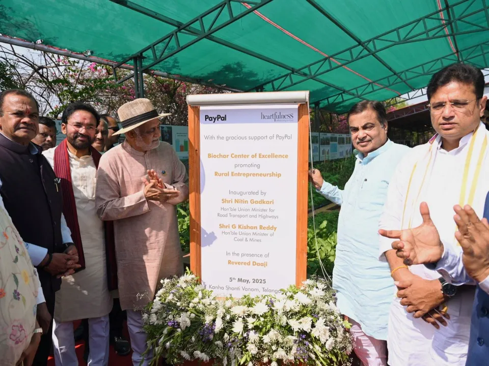 Union Minister Nitin Gadkari Inaugurates Biochar Centre of Excellence to Train Rural Entrepreneurs