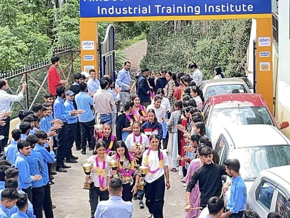 Ambuja Cements Organises Three-Day Women’s Sports and Cultural Event at ITI Darlaghat