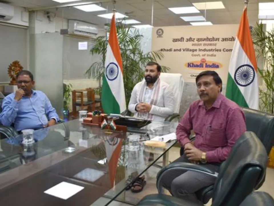 KVIC Chairman Shri Manoj Kumar new