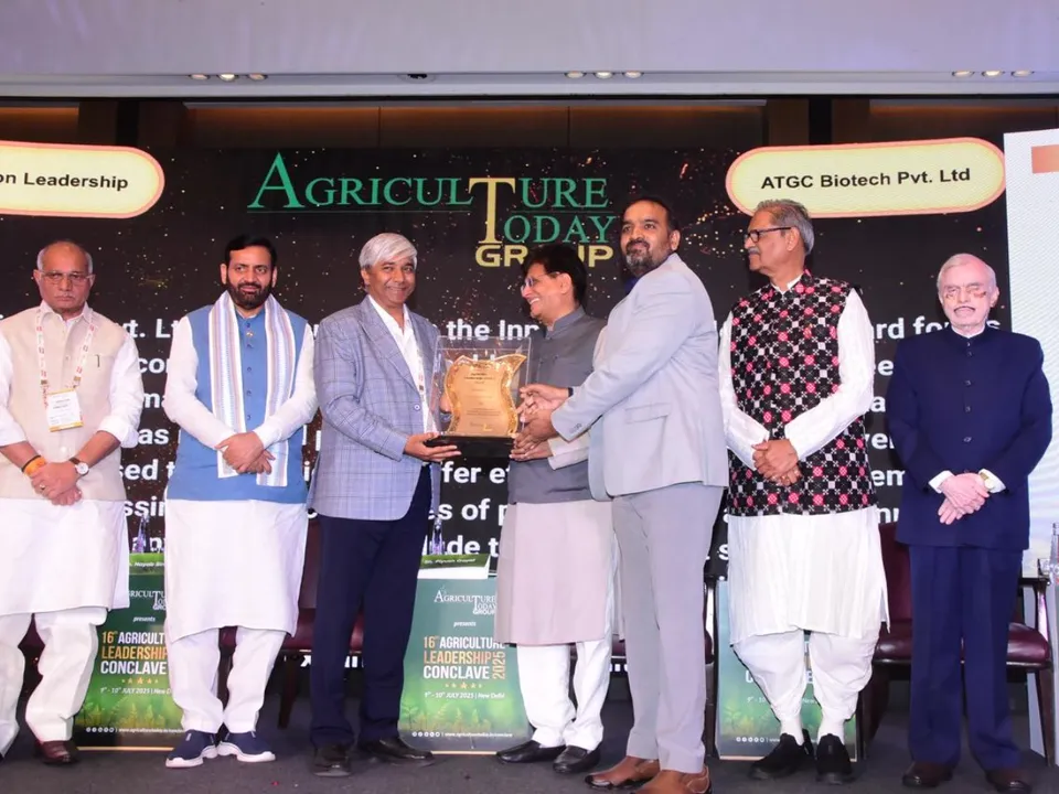 ATGC Biotech receiving the award from Shri. Piyush Goyal, Hon’ble Union Minister of Commerce and Industry