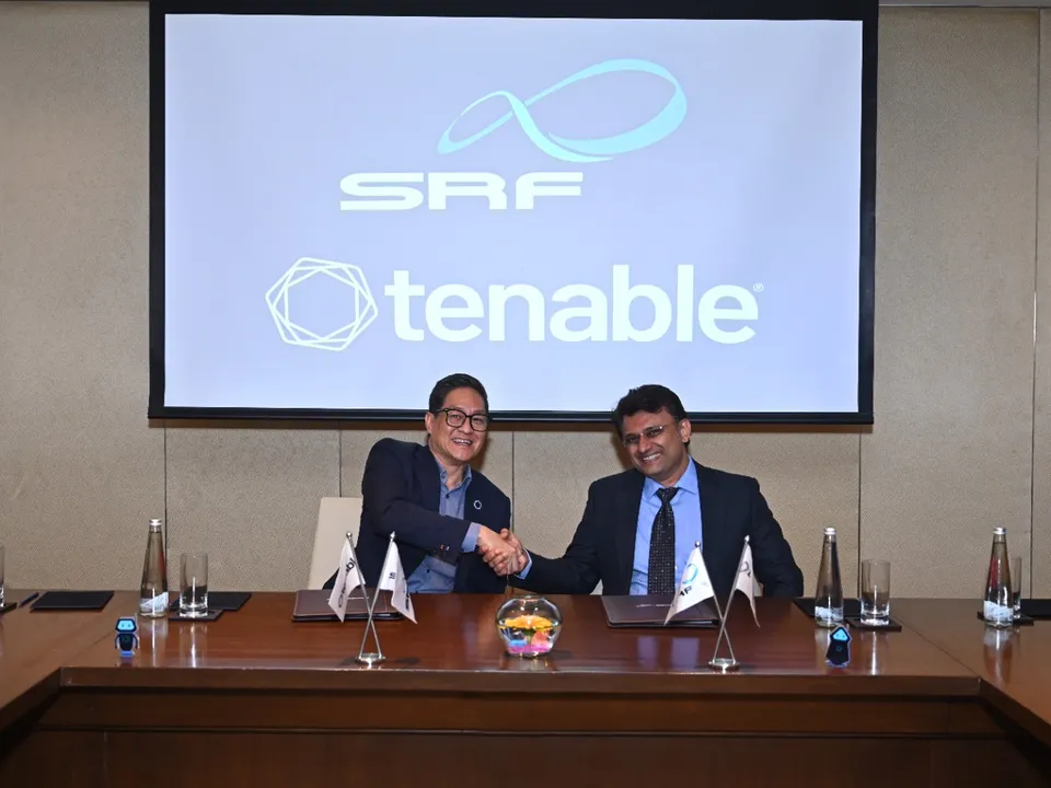 Nigel NG and Sanjay Rao at the MoU signing ceremony
