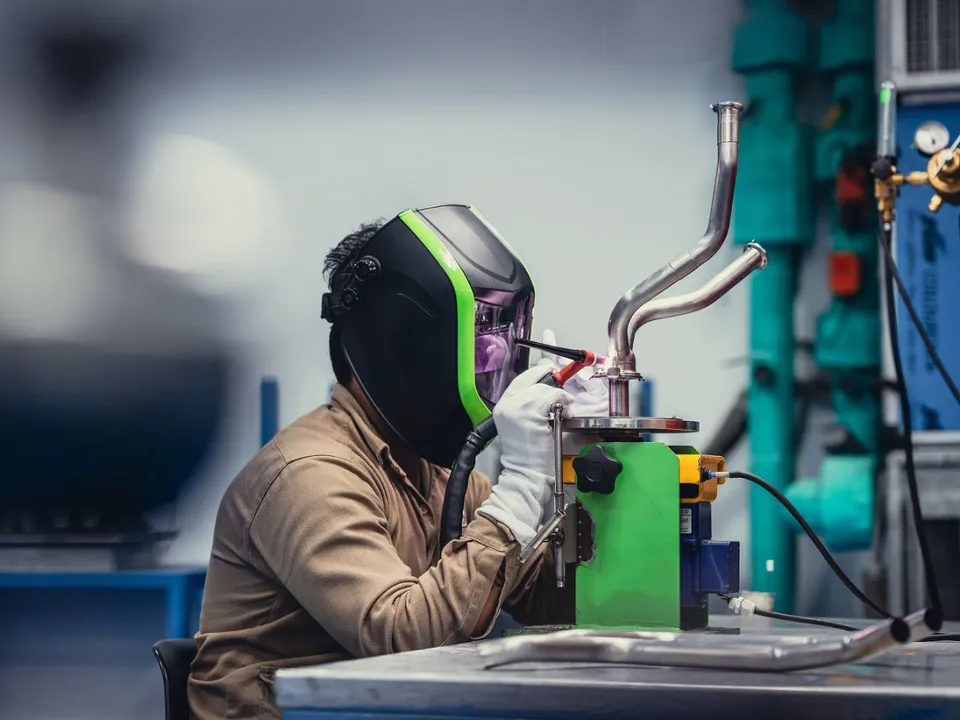 Godrej Enterprises Group Expands Aerospace Role with Pratt & Whitney Contract