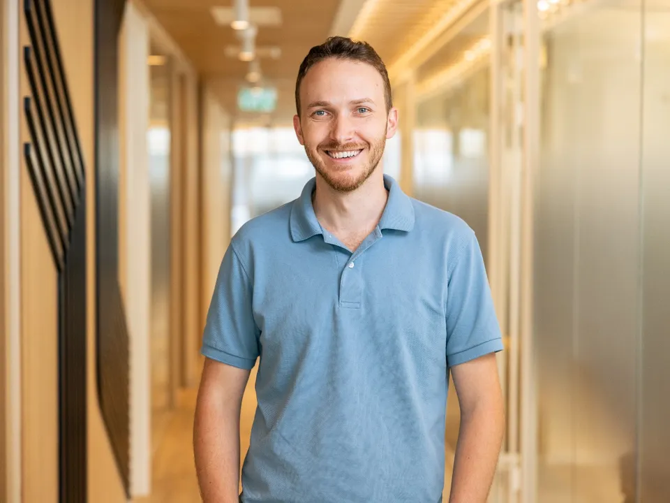 Moshe Bernstein, Tenable