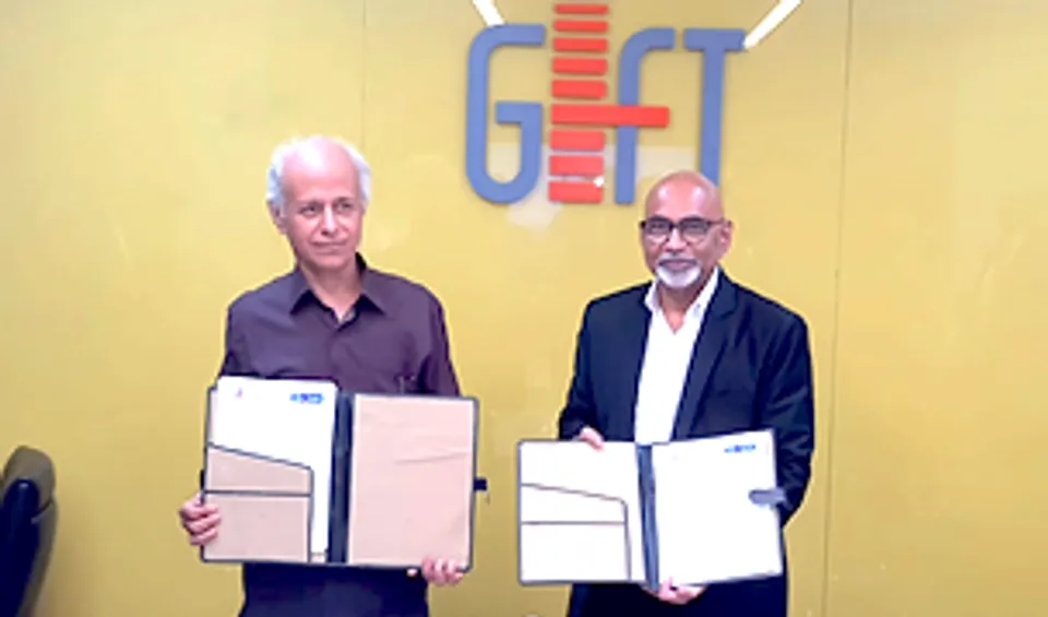 Caption (left to right): Mr Tapan Ray, Managing Director and Group CEO, GIFT City and Mr. Prashant Kumar, MD & CEO, YES BANK at the MoU signing ceremony in Gandhinagar, Gujarat
