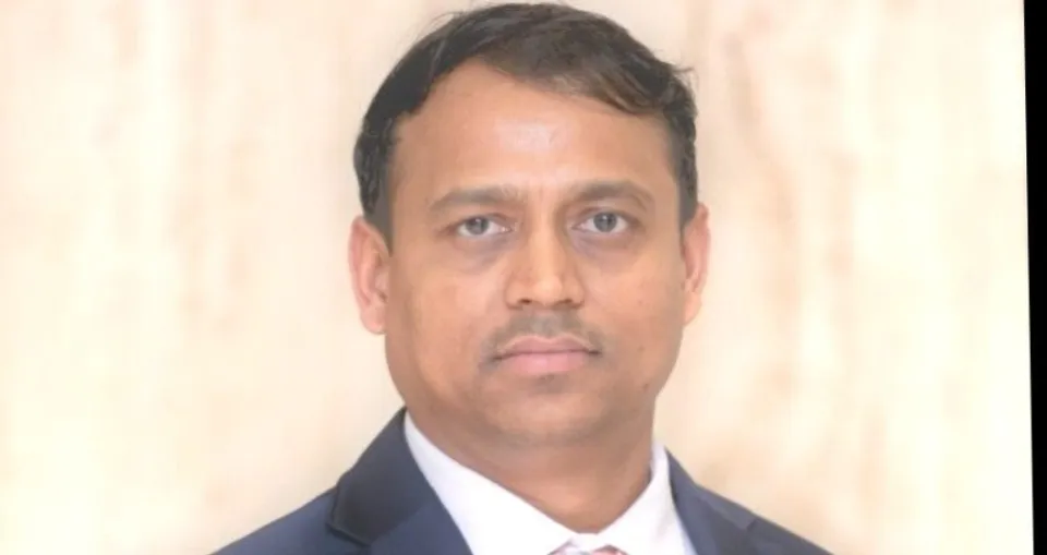 Dr Arun Singh
