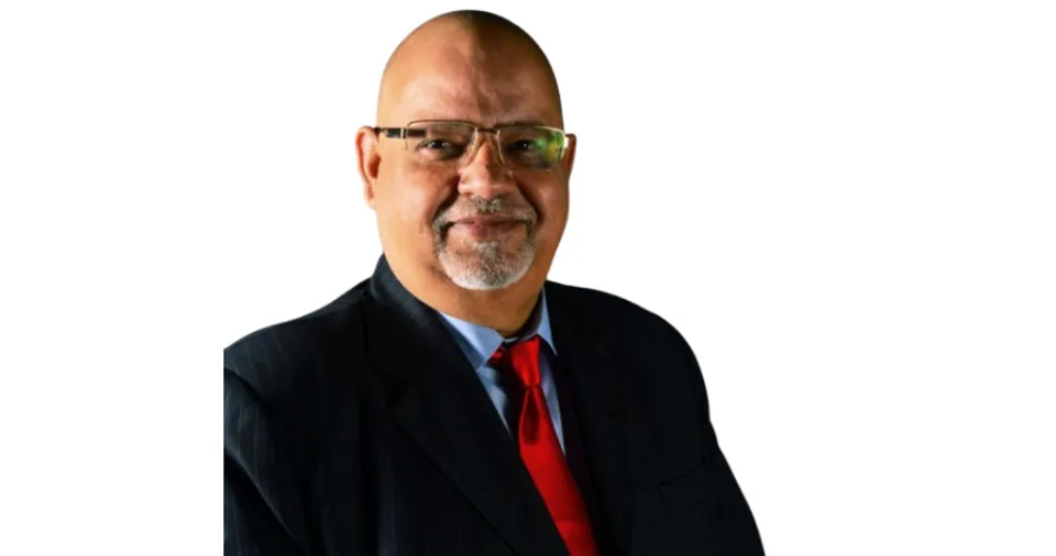 Dr. Suresh Mansharamani, Tajurba