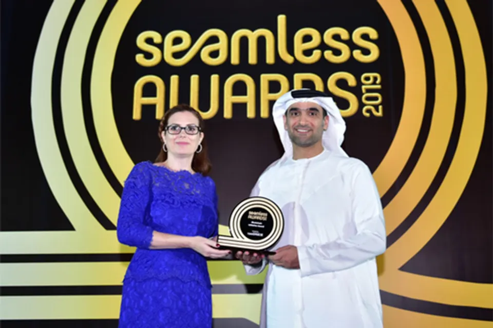 Du, Seamless Award