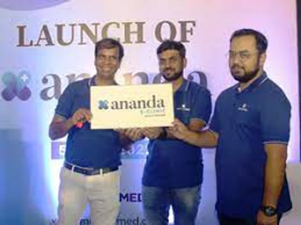 Satyendra (Satish), Ananda e Clinic