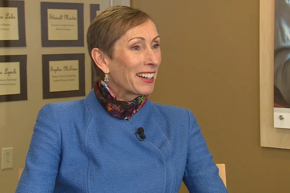 Betty Vandenbosch, Coursera