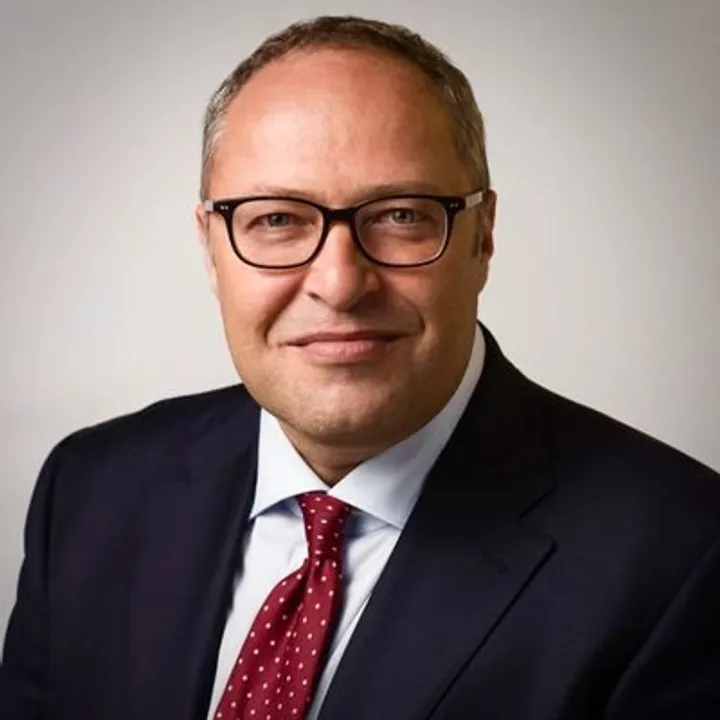 Owen Taraniuk, Caumvailt, HPE