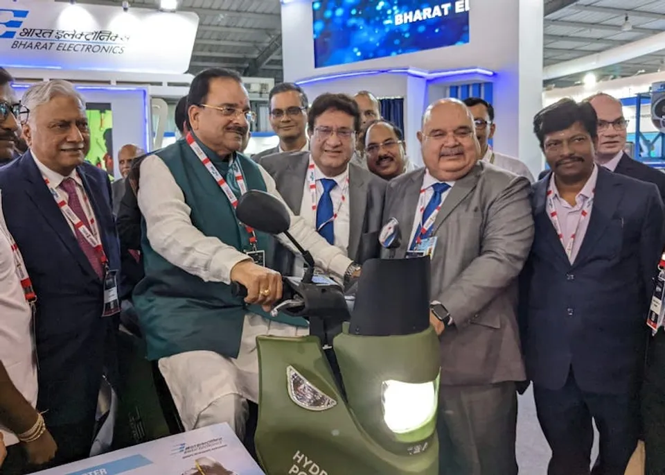 Ajay Bhatt Experiencing Hydrogen Powered Triton EV All Terrain Bike