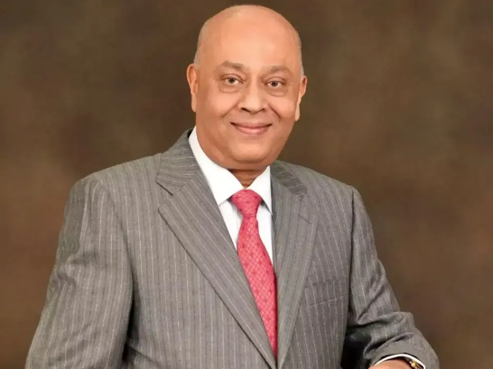 Shantanu Mitra, Fullerton India