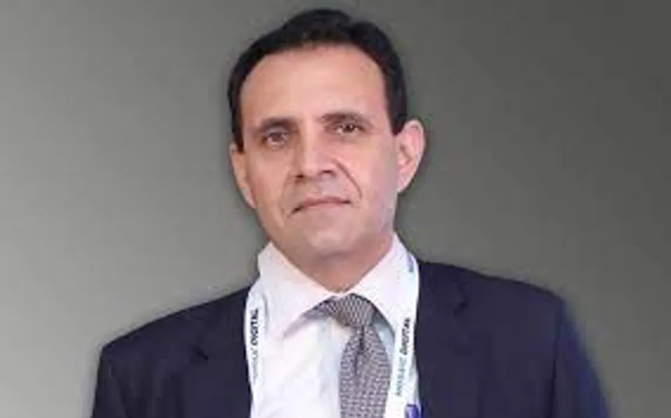 Sumit Bali, Axis Bank