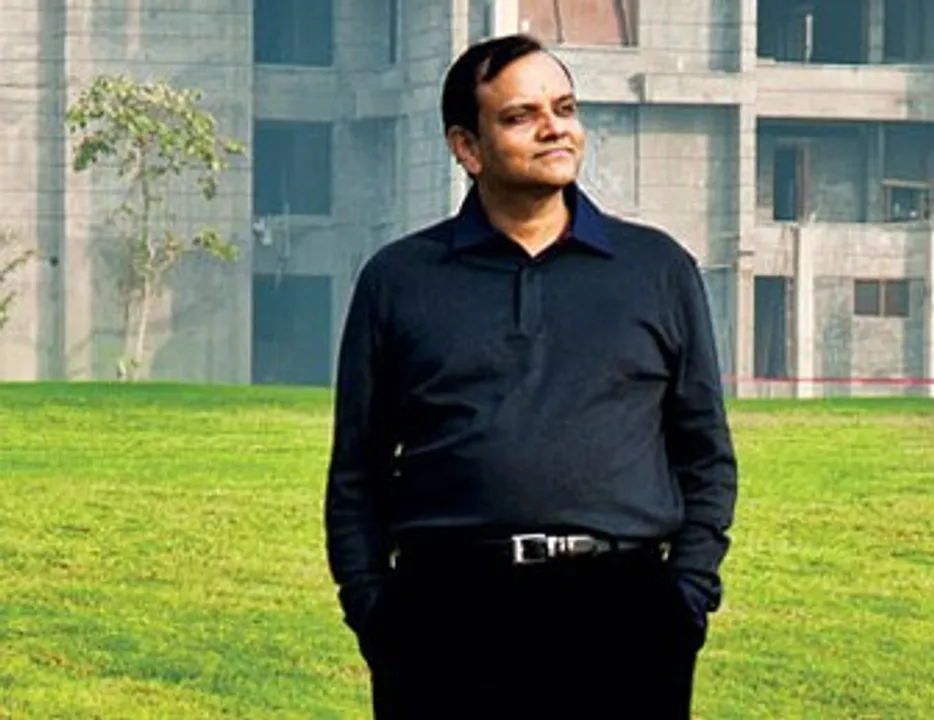 Manoj Gaur, Jaypee Infratech, taxes, Jaiprakash Associates,