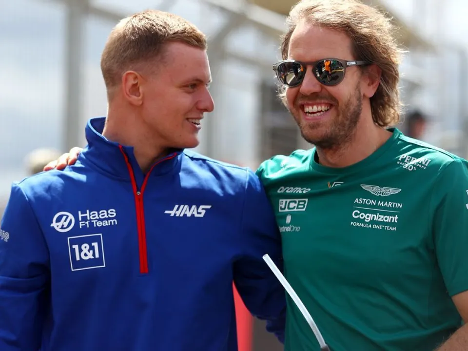 Mick Schumacher and Sebastian Vettel 