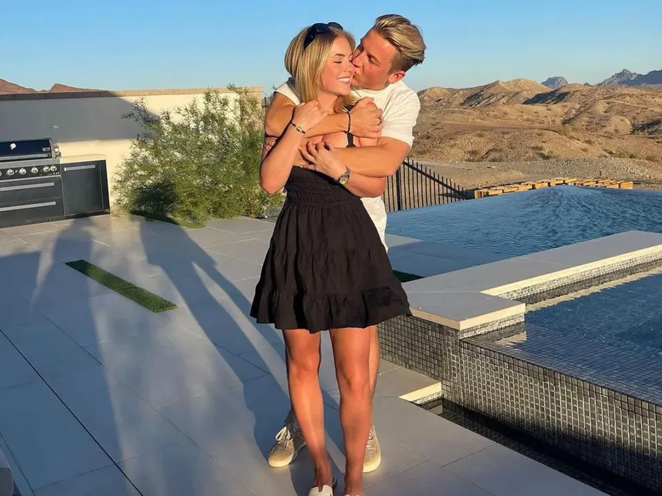 Liam Lawson and his girlfriend 