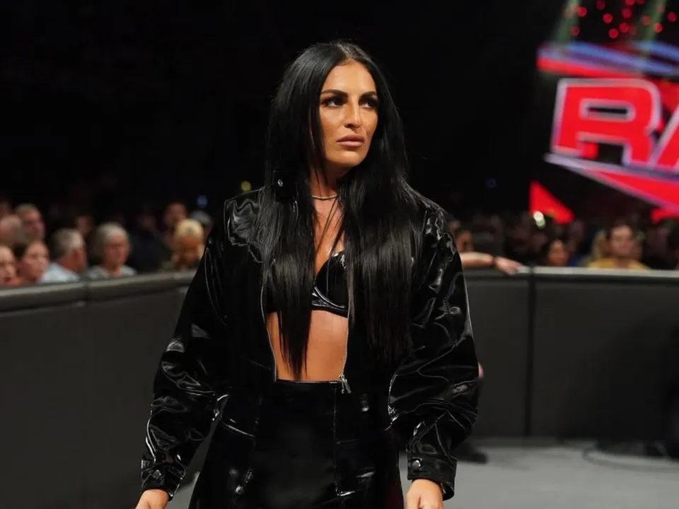 Sonya Deville