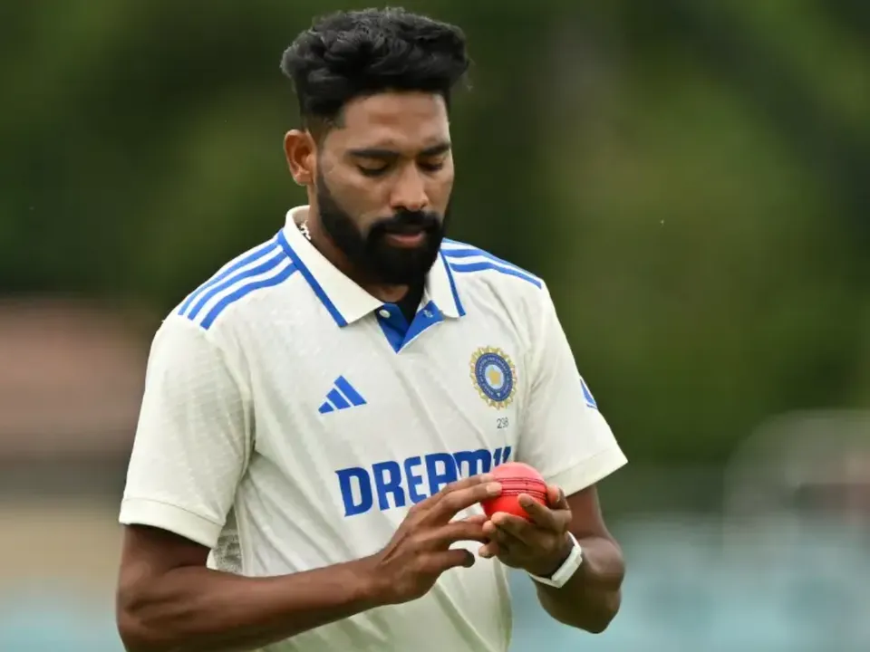 Mohammed Siraj criticised by Sanjay Manjrekar
