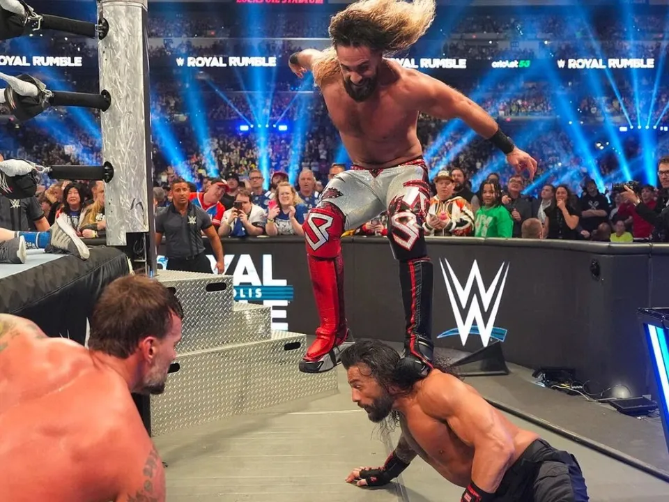 Will Roman Reigns interfere in CM Punk and Seth Rollins' match on WWE Raw?