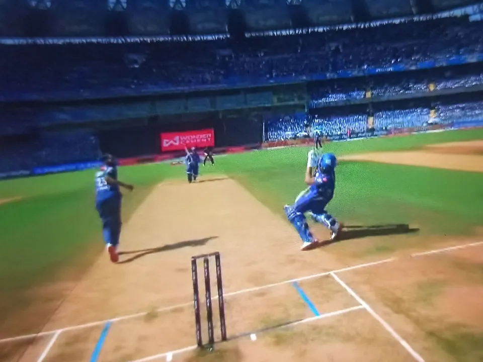 MI vs LSG: Ryan Rickelton nearly hits Rohit Sharma