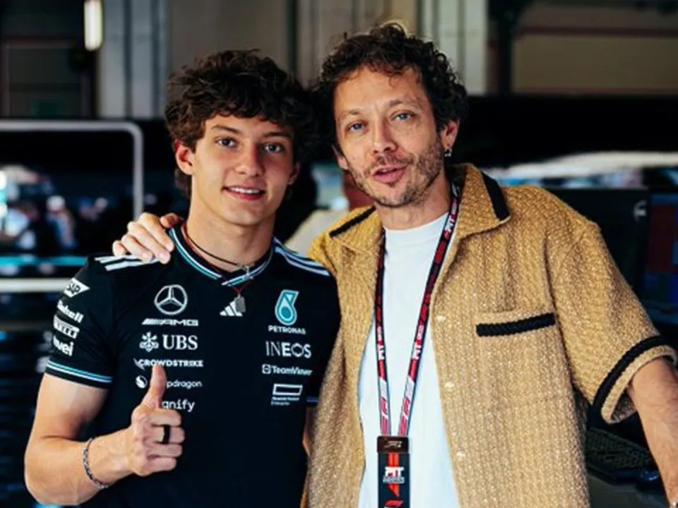 Rossi meets Lando and Kimi