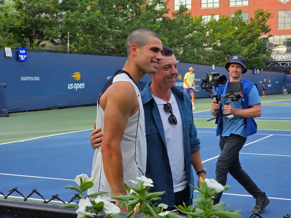 Carlos Alcaraz with Rory McIlroy