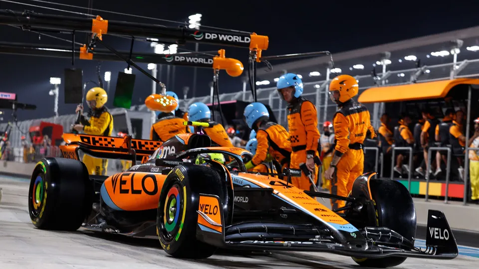 McLaren pit stop strategy 