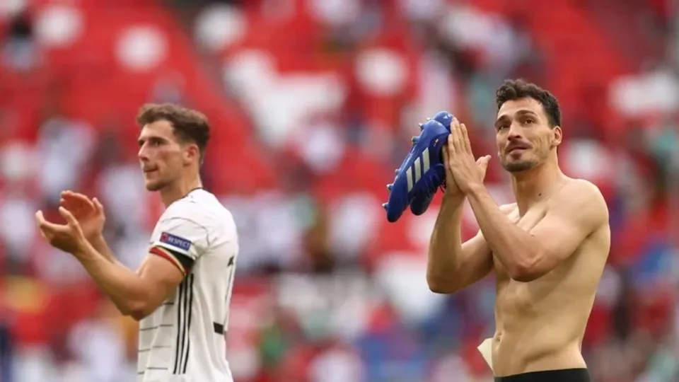 mats hummels leon goretzka germany