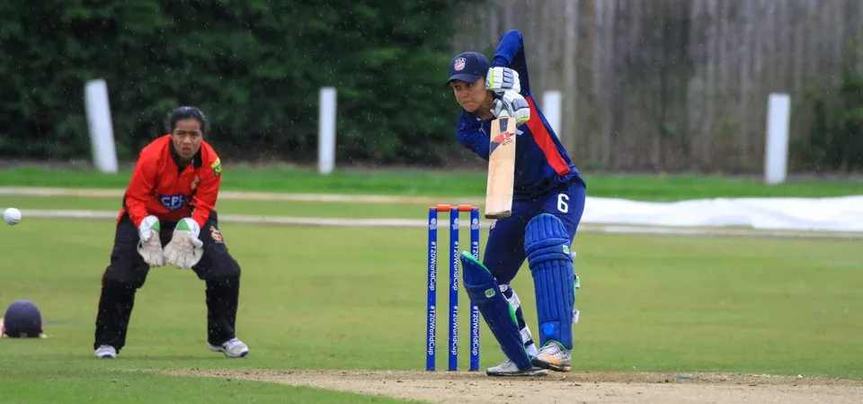 Netherlands, Scotland east through first play-off