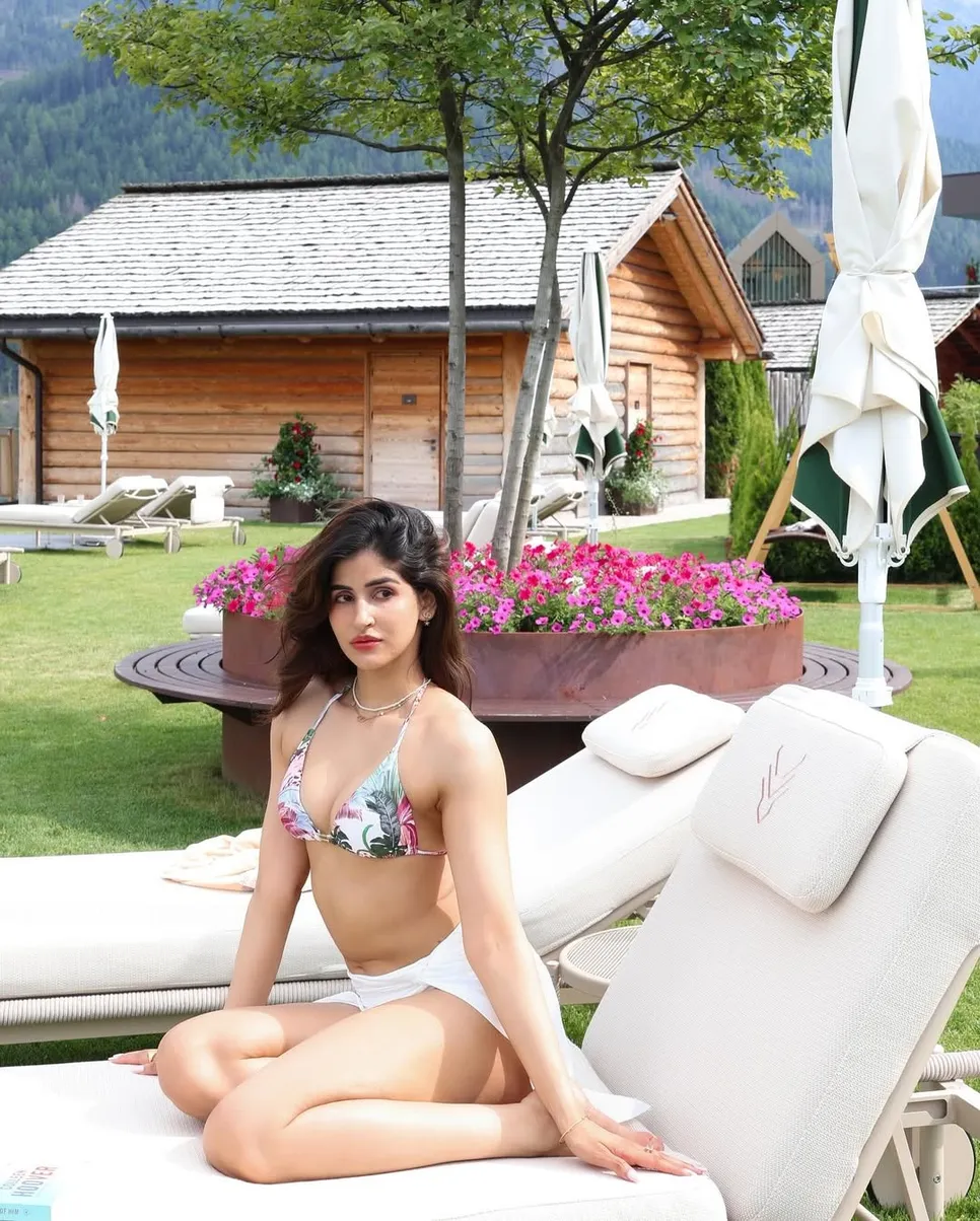 European summer ep 1 🎀 (1)