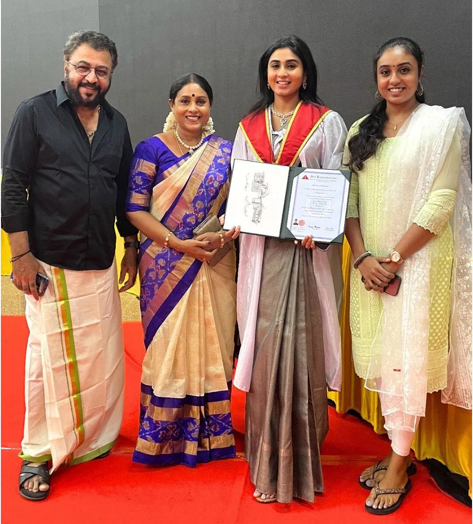 Saranya Ponvanan Daughter
