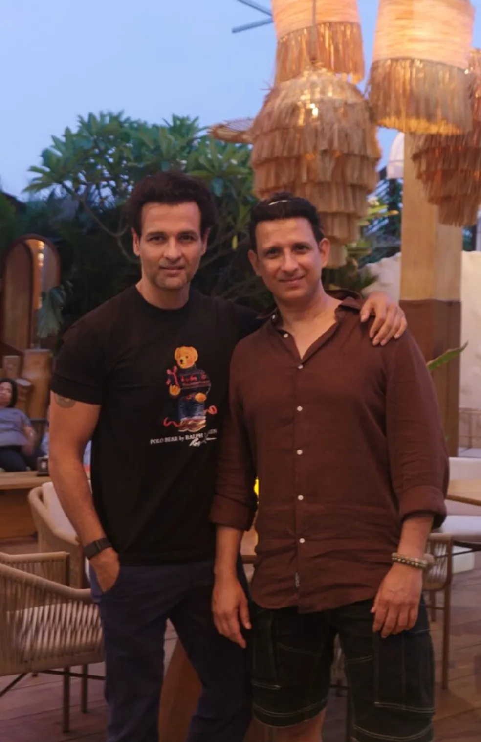 Bollywood Actors Rohit Roy & Sharman Joshi 