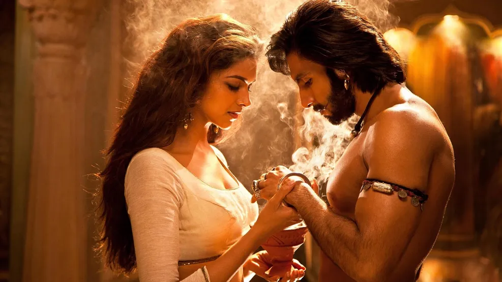Goliyon Ki Raasleela Ram-Leela 
