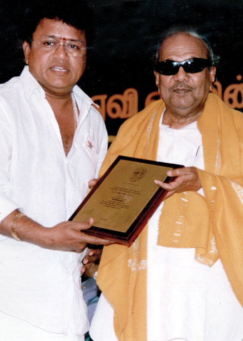 கர்ஜனை! -"இளையவேள்'’ராதாரவி(49)