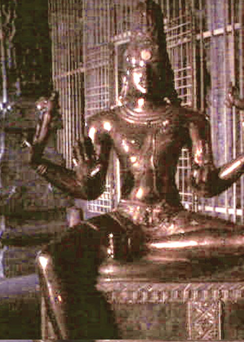 சிலை மோசடி! ஜெ. மரணம்! -பக்தர்களை கலங்கடிக்கும் வில்லங்கம்!