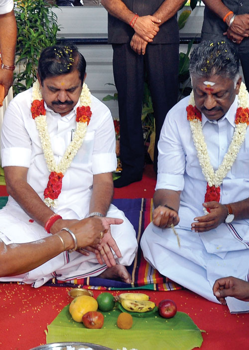 தேதி குறித்த கவர்னர்! சு.சாமி டார்கெட்டில் இ.பி.எஸ்.-ஓ.பி.எஸ்.!