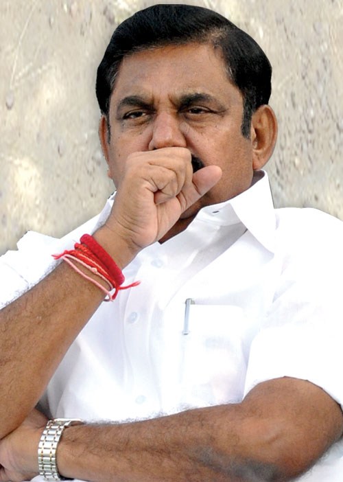 சுட்டுக் கொல்ல கோட்டையில் நடந்த ஆலோசனை!