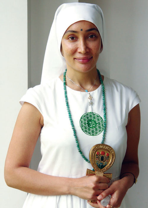 சீட்டிங் லவ்வரும் சீரழிந்த ஹீரோயினும்!