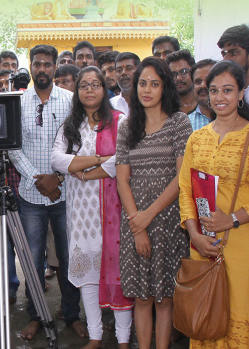 பூஜையுடன் ஸ்டார்ட்