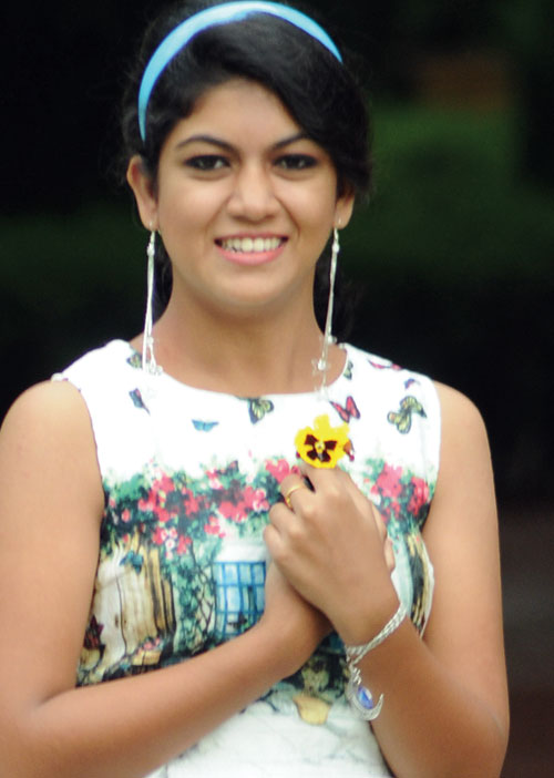 சீமான் பாராட்டிய நடிகை!