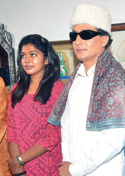 எம்.ஜி.ஆர் டீஸர்