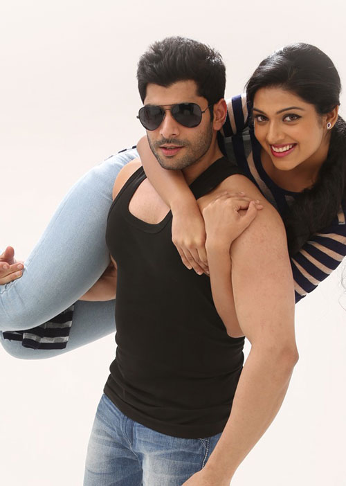 தூக்குற மேட்டர்தான் கதை! -டைரக்டர் அழகுராஜ் ஓப்பன் டாக்!