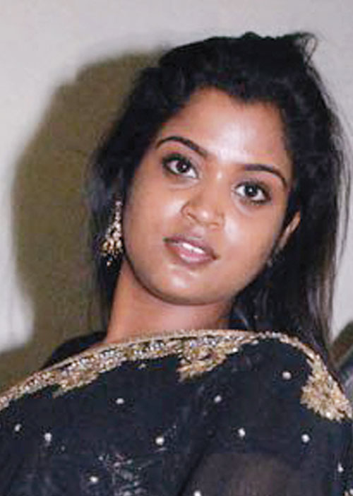 மைனா நடிகையின் டெக்னிக்