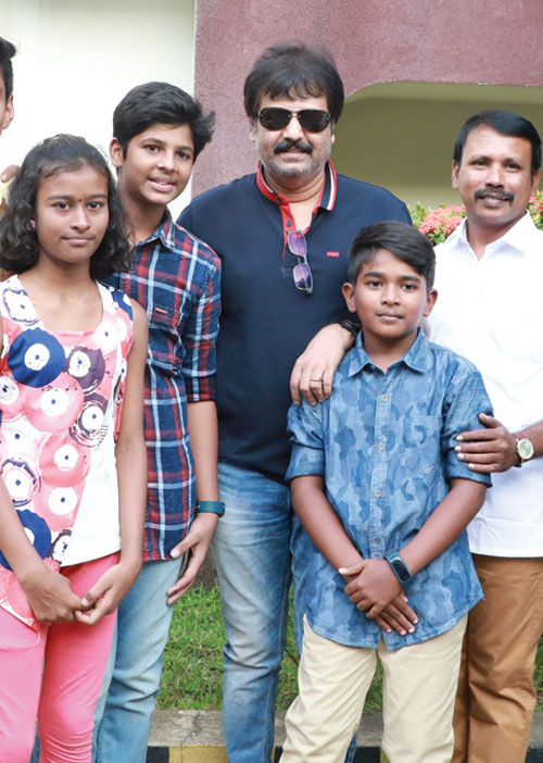 "எழுமின்' டார்கெட்!