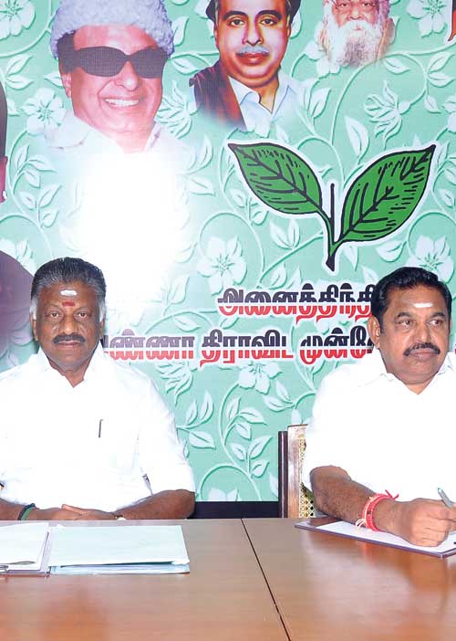ராங்-கால் : கட்சித் தலைமை! நீயா-நானா? ஓடும் தலைகள்! திண்டாடும் தினகரன்!