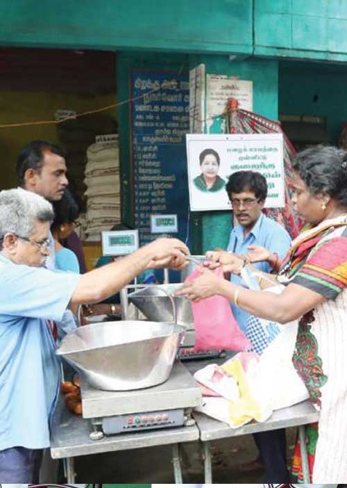 ரேஷன் பொருட்கள் யாருக்குக் கிடைக்கும்?