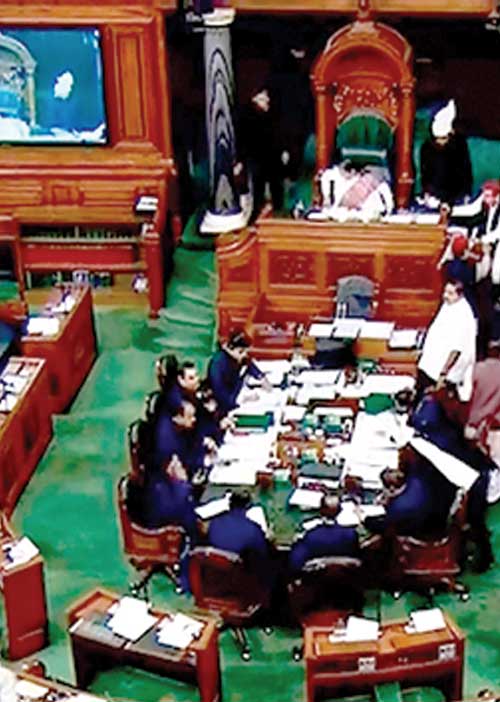 பொருளாதார இட ஒதுக்கீடு! சமூக நீதிக்கு எதிராக மனுநீதி!